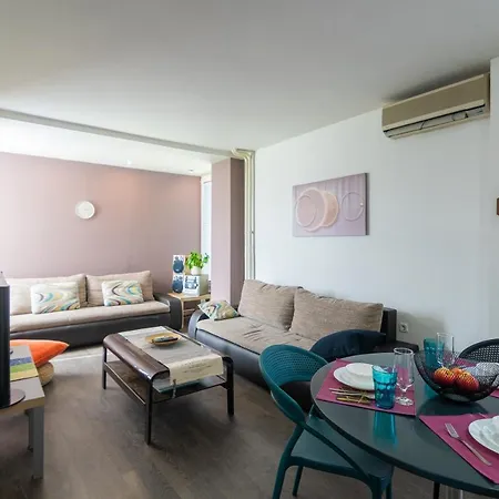 Modern Karpos * Skopje