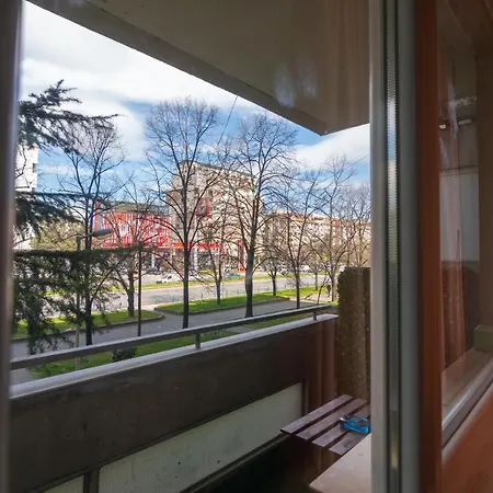 Modern Karpos Apartment *