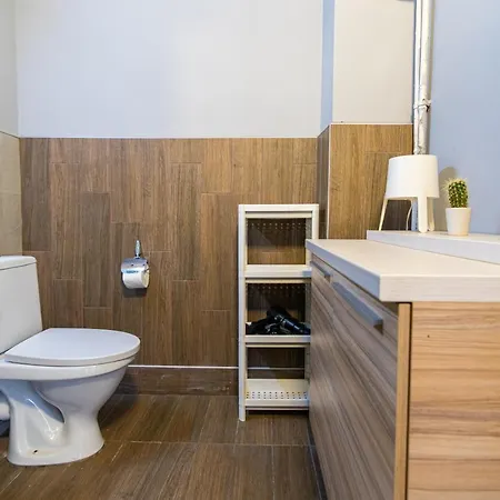 Modern Karpos * Skopje