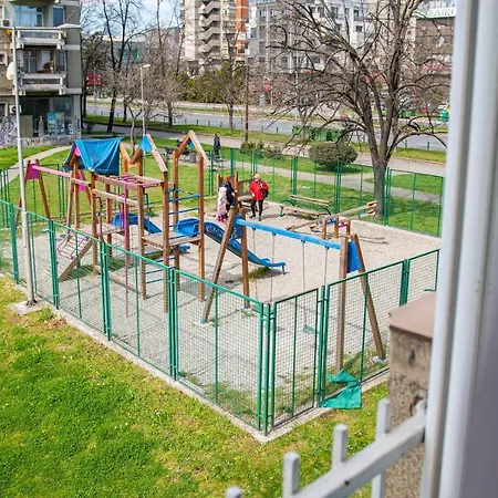 Modern Karpos