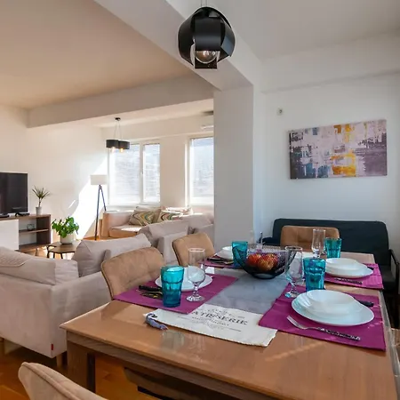 Apartment Modern Karpos Skopje