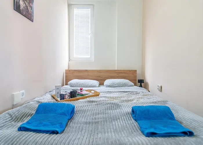 Modern Karpos Apartmán